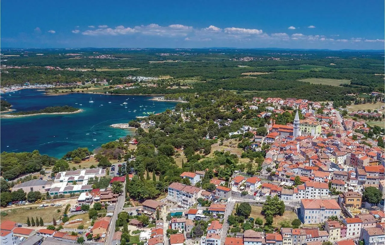 Amazing Apartment In Vrsar With Kitchen Croatia